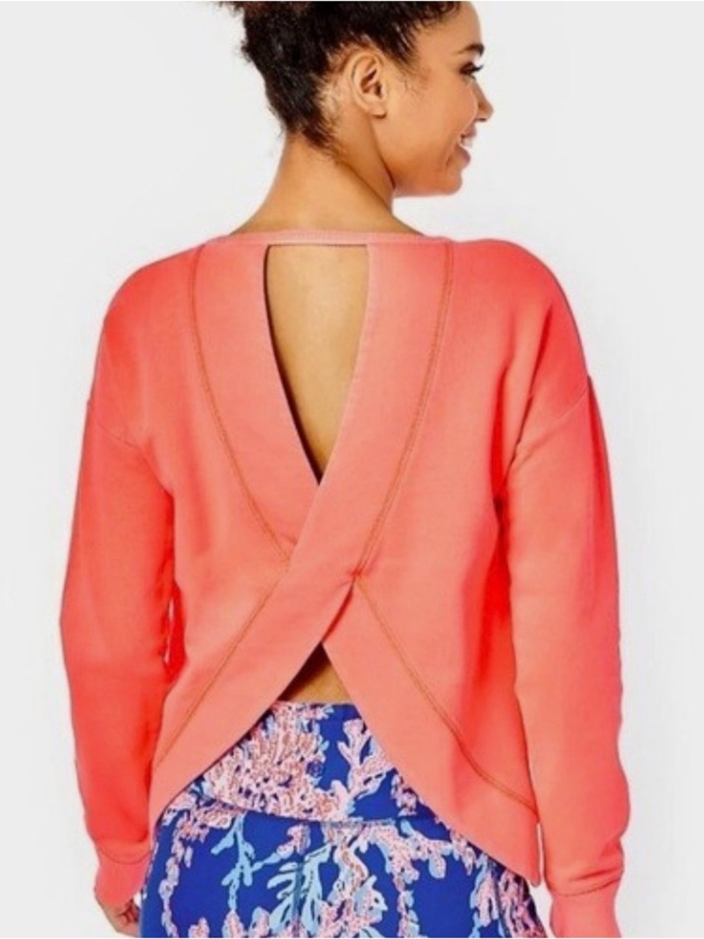 Lilly Pulitzer Luxletic Biscaya Cross-Back Pullover Cayenne Coral sz XL sporty